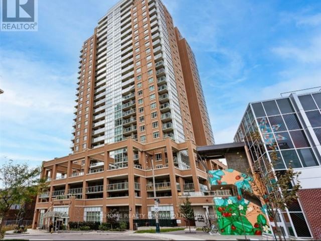 The Tower at King West - 1809 125 Western Battery Road - photo 1