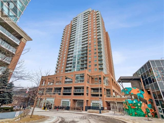 The Tower at King West - 802 125 Western Battery Road - photo 3