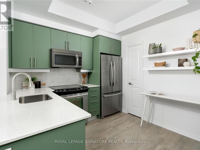 The Tower at King West - 416 125 Western Battery Road - photo 2