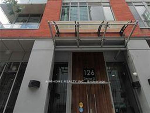 Boutique 2 - 401 126 Simcoe Street - photo 1