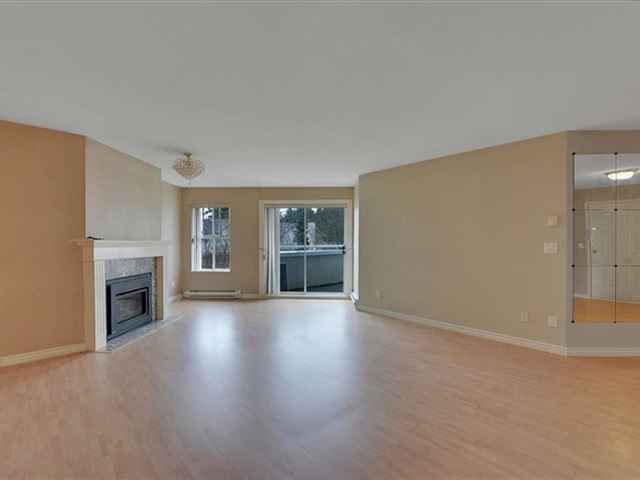 College Park - 311 12633 72 Avenue - photo 3