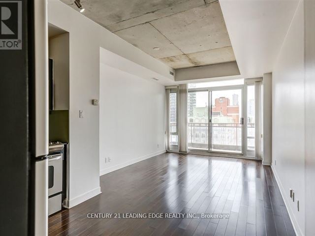 Glass House Lofts - 1106 127 Queen Street East - photo 2