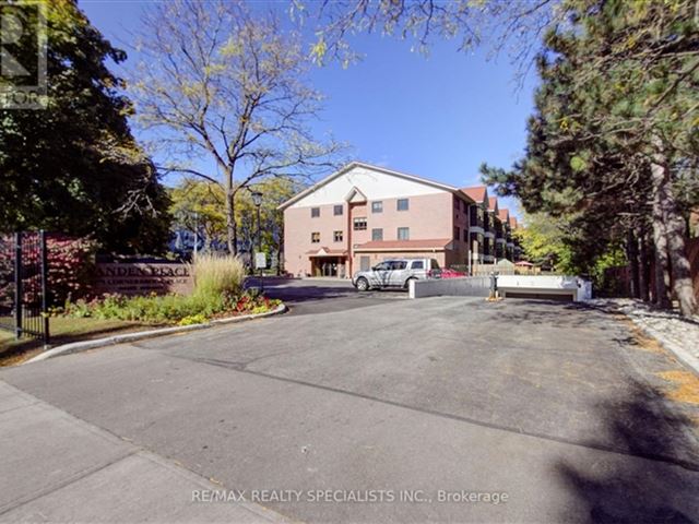 Vanden Place - 109 1275 Cornerbrook Place - photo 2