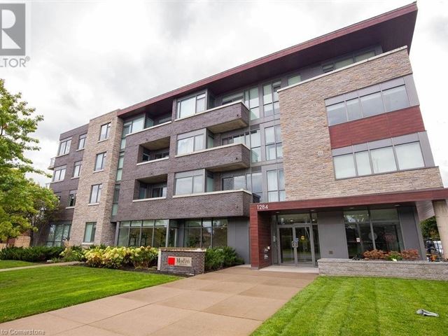 The Mod'rn Condominium - 417 1284 Guelph Line - photo 2