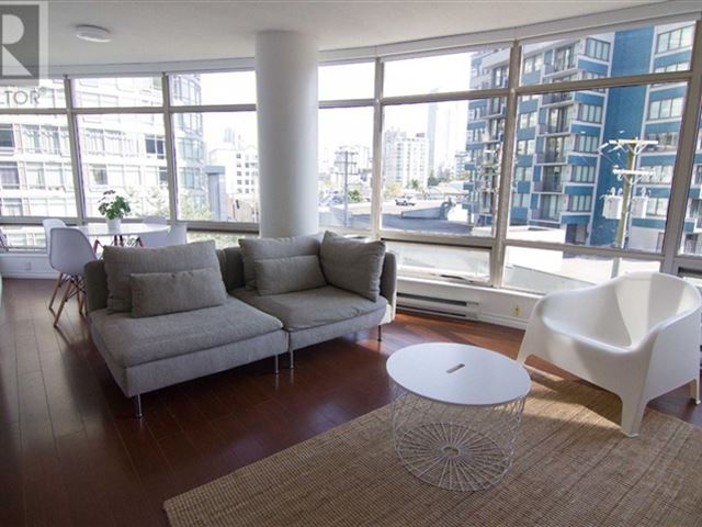 The Palisades West Tower - 502 1288 Alberni Street - photo 1