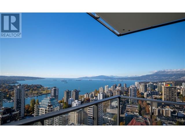 One Burrard Place - 3810 1290 Burrard Street - photo 2