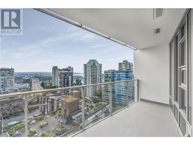 One Burrard Place - 1812 1290 Burrard Street - photo 2