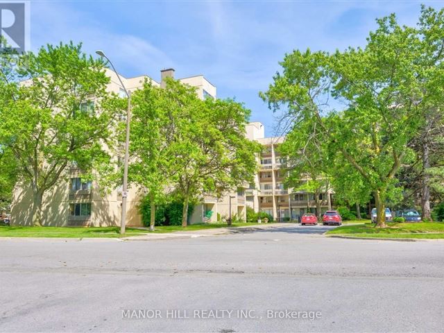 The Villas Oakville - 523 1300 Marlborough Court - photo 2