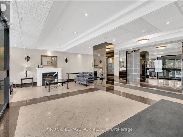 1300 Mississauga Valley BLVD - 212 1300 Mississauga Valley Boulevard - photo 3