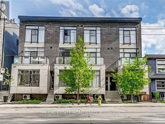 East Village Leslieville - 4 1321 Gerrard Street East - photo 2