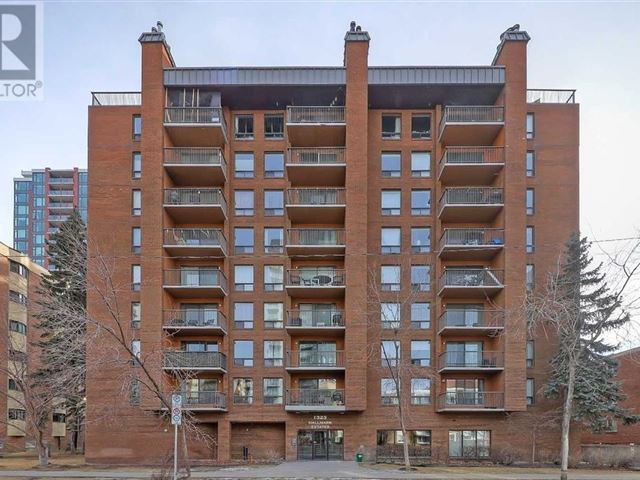 1323 15 AVE SW - 202 1323 15 Avenue Southwest - photo 1