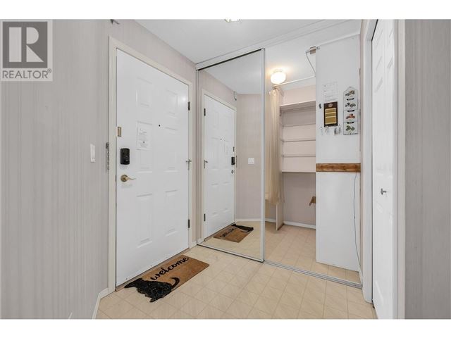 Gordon Park Village -  1329 Klo Road - photo 2