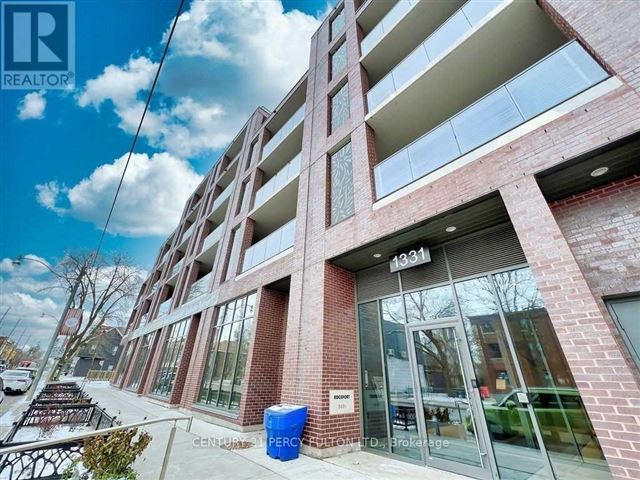 George Condos & Towns - 414 1331 Queen Street East - photo 1