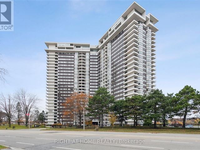 Applewood Place - 901 1333 Bloor Street - photo 1