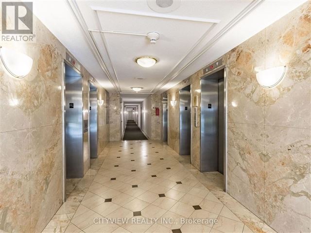 Applewood Place - 419 1333 Bloor Street - photo 3