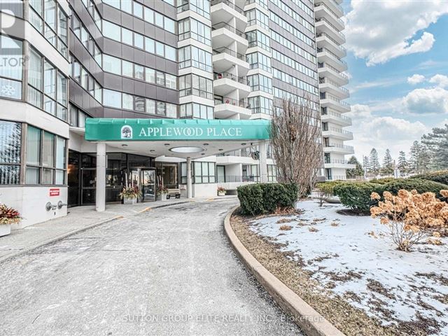 Applewood Place - 1517 1333 Bloor Street - photo 3