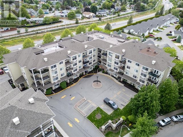 Centre Point -  1350 Ridgeway Drive - photo 3