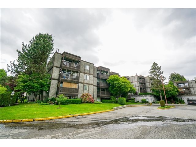 Parkwoods - 413 13501 96 Avenue - photo 1