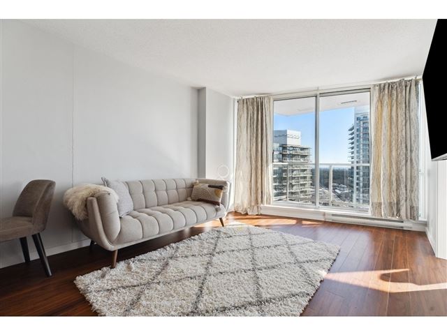 Infinity - 3409 13618 100 Avenue - photo 1