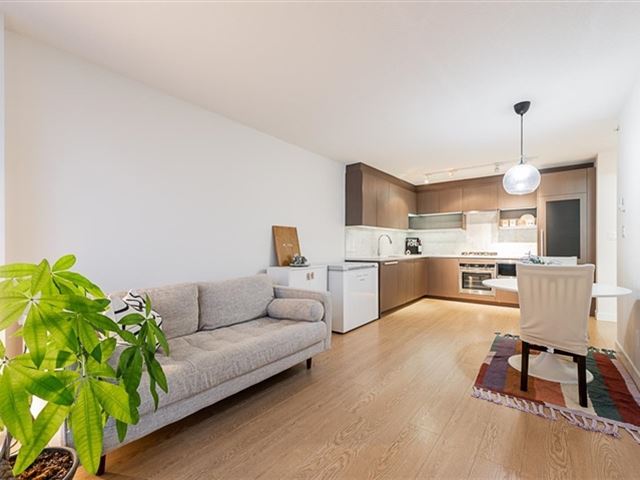 Park Avenue West - 2715 13750 100 Avenue - photo 1