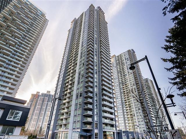 Park Avenue West - 3709 13750 100 Avenue - photo 1