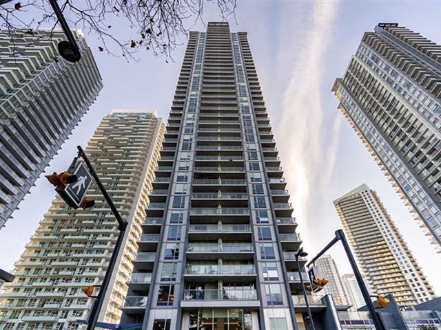 Park Avenue West - 3709 13750 100 Avenue - photo 2