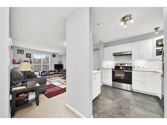 Earl's Court - 311 13780 76 Avenue - photo 3