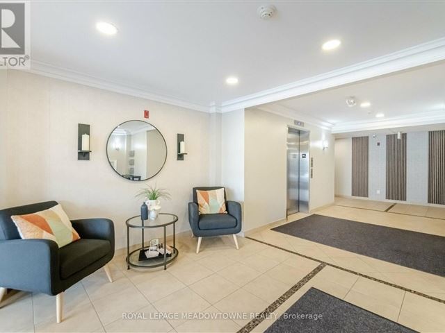 Parkside Residences - 607 1379 Costigan Road - photo 3