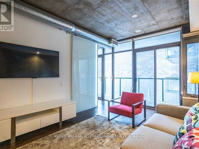 East Lofts - 416 138 Princess Street - photo 2