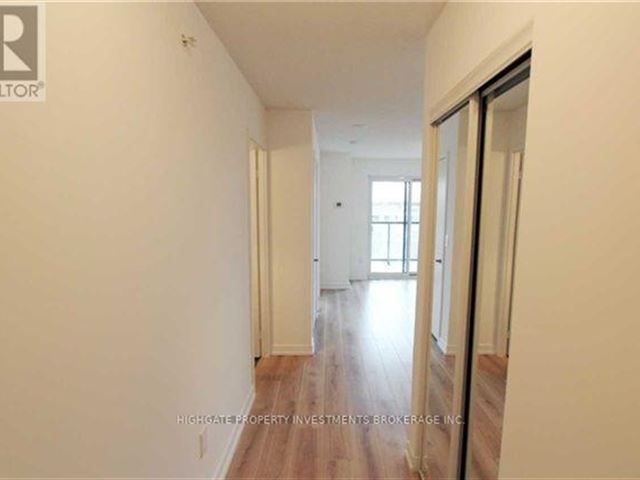 Fuse2 Condos - 511 1420 Dupont Street - photo 2