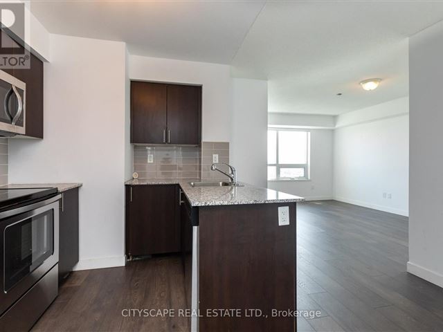 Fuse2 Condos - 1902 1420 Dupont Street - photo 1