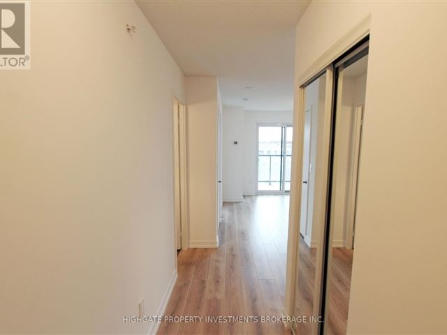 Fuse2 Condos - 511 1420 Dupont Street - photo 2