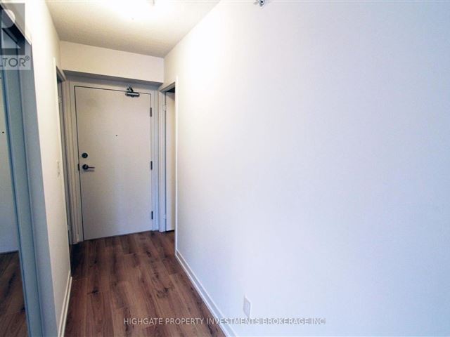 Fuse2 Condos - 511 1420 Dupont Street - photo 3