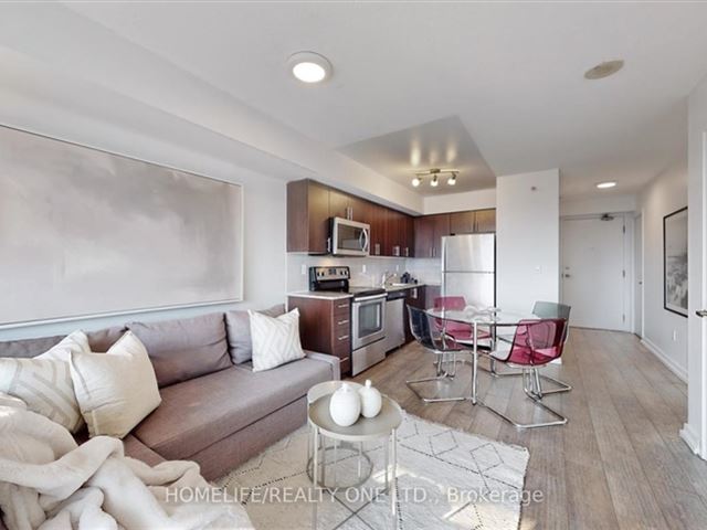 Fuse2 Condos - 1605 1420 Dupont Street - photo 2