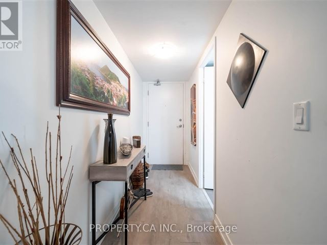 Fuse2 Condos - 901 1420 Dupont Street - photo 2