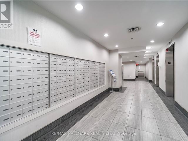 Fuse2 Condos - 1810 1420 Dupont Street - photo 3