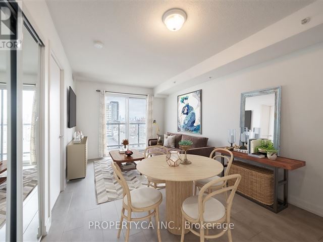 Fuse2 Condos - 901 1420 Dupont Street - photo 3