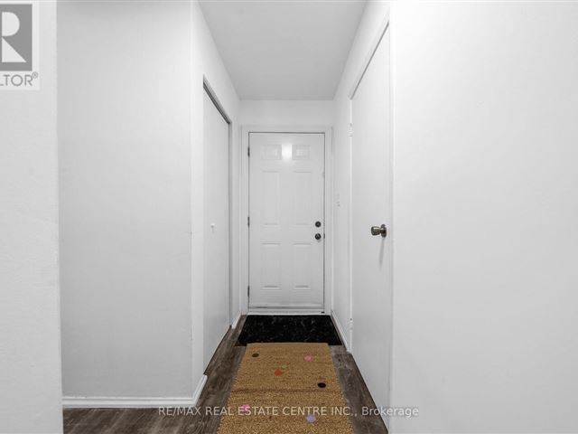 1420 Garth Condos - 15 1420 Garth Street - photo 3