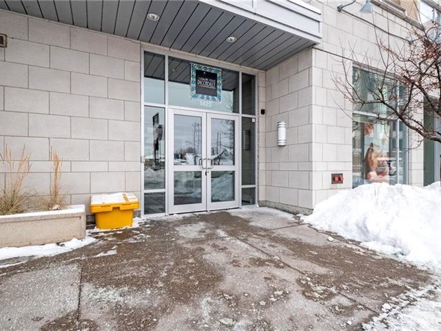 Piccadilly - 305 1422 Wellington Street West - photo 2
