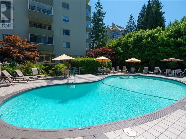 Oceanbrook - 609 1425 Esquimalt Avenue - photo 1