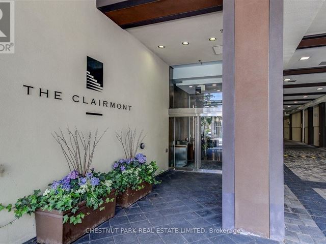 The Clairmont - 302 1430 Yonge Street - photo 2