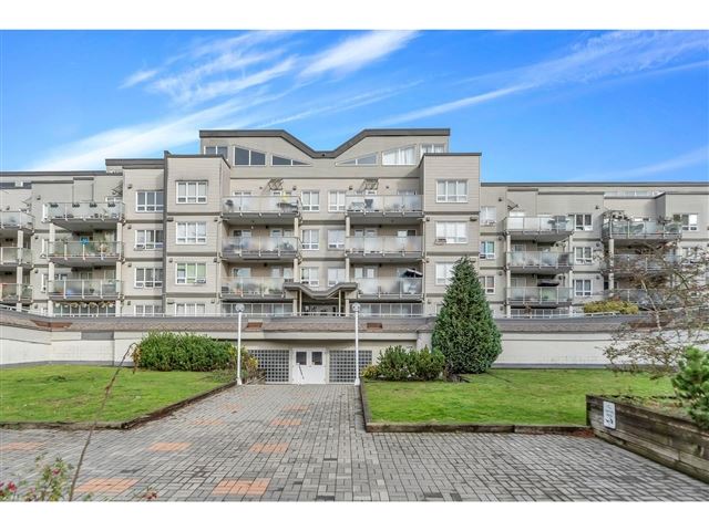 Claridge Court - 409 14355 103 Avenue - photo 1