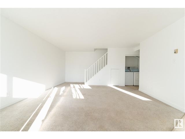 14530 52 ST NW - 105 14530 52 Street Northwest - photo 1