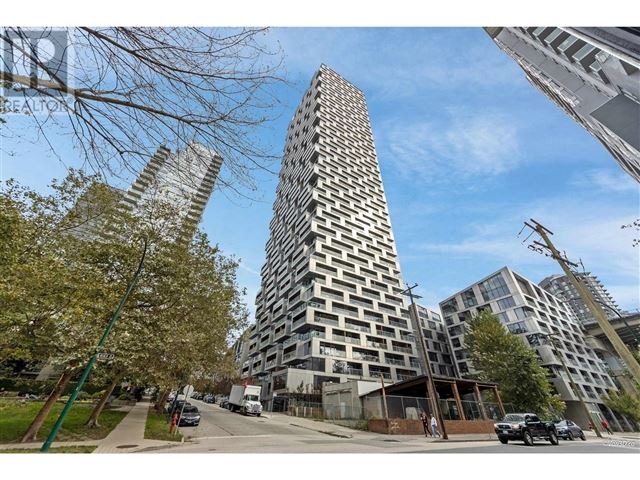 Vancouver House - 502 1480 Howe Street - photo 1