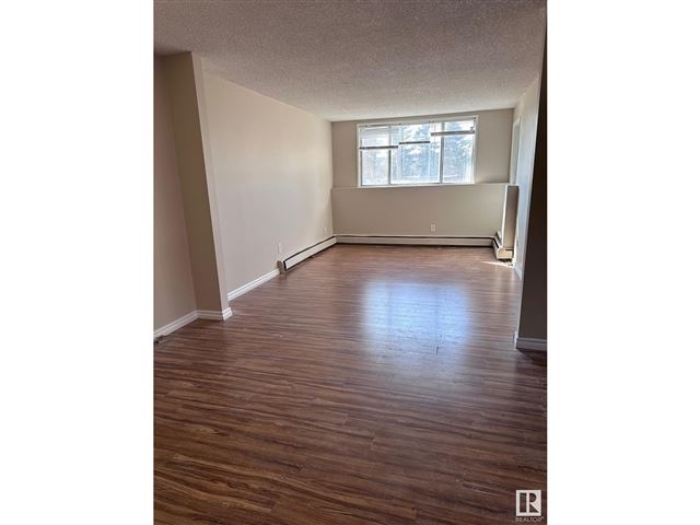 14816 26 ST NW - 102 14816 26 Street Northwest - photo 3