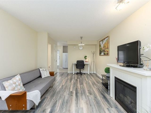 Hamstead Mews - 2 14855 100 Avenue - photo 3