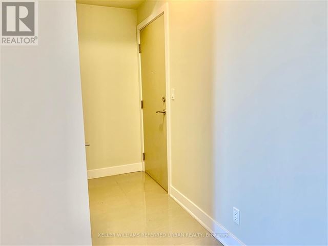 The Barrington Condos - 801 1486 Bathurst Street - photo 2