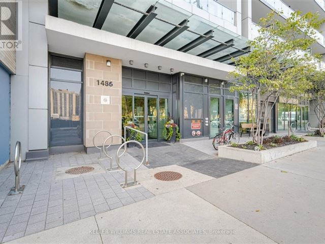 The Barrington Condos - 1601 1486 Bathurst Street - photo 3