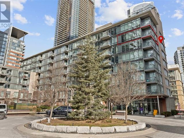 N1 | N2 - CityPlace - 718 15 Fort York Boulevard - photo 1