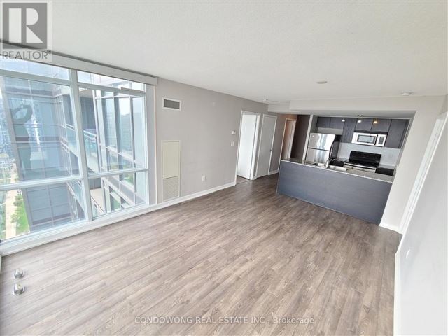 N1 | N2 - CityPlace - 3510 15 Fort York Boulevard - photo 1